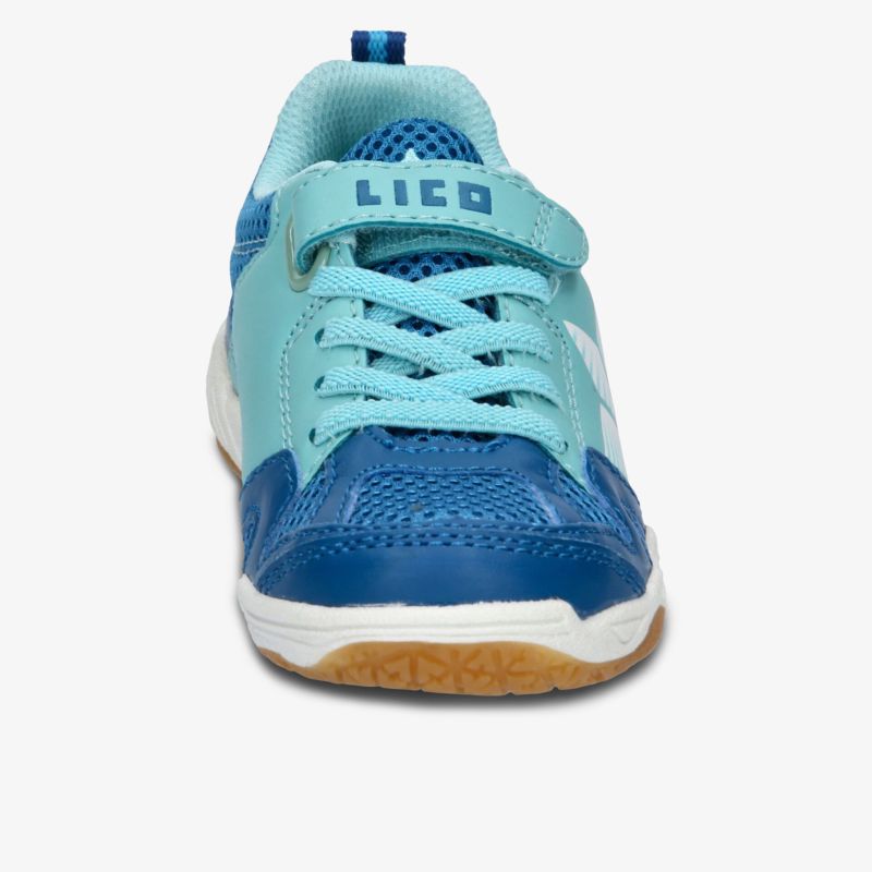 Sportlicher blauer Schuh mit gepolsterter Zunge und Schnürsenkeln, rutschfeste Sohle vorne sichtbar
