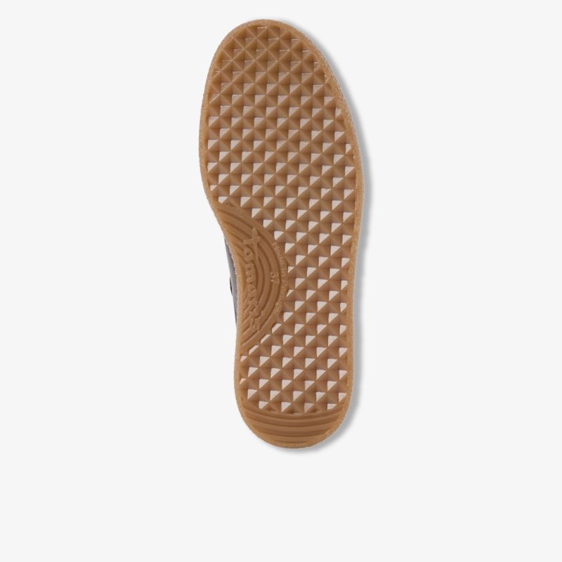 Robuste und rutschfeste Schuhsohle mit flexiblem Profil für optimalen Halt und Komfort bei jedem Schritt