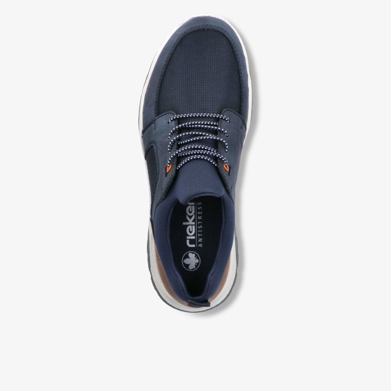 Leichter atmungsaktiver Sneaker mit gepolstertem Einstieg und rutschfester Sohle in sportlichem Design
