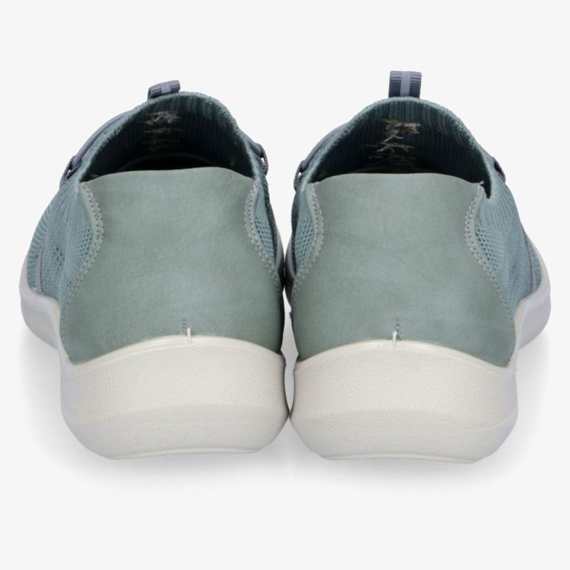 Bequeme und stilvolle Schuhe in modernem Design mit robuster Sohle.