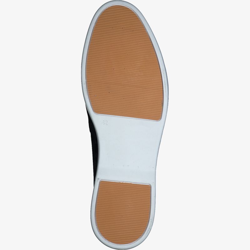 Robuste und rutschfeste Schuhsohle aus flexiblem Material für hohen Tragekomfort und sicheren Halt