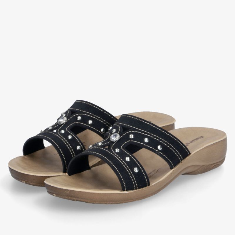 Komfortable schwarze Sandalen mit weicher Fußbettpolsterung und dekorativen Metallnieten, stabile Laufsohle