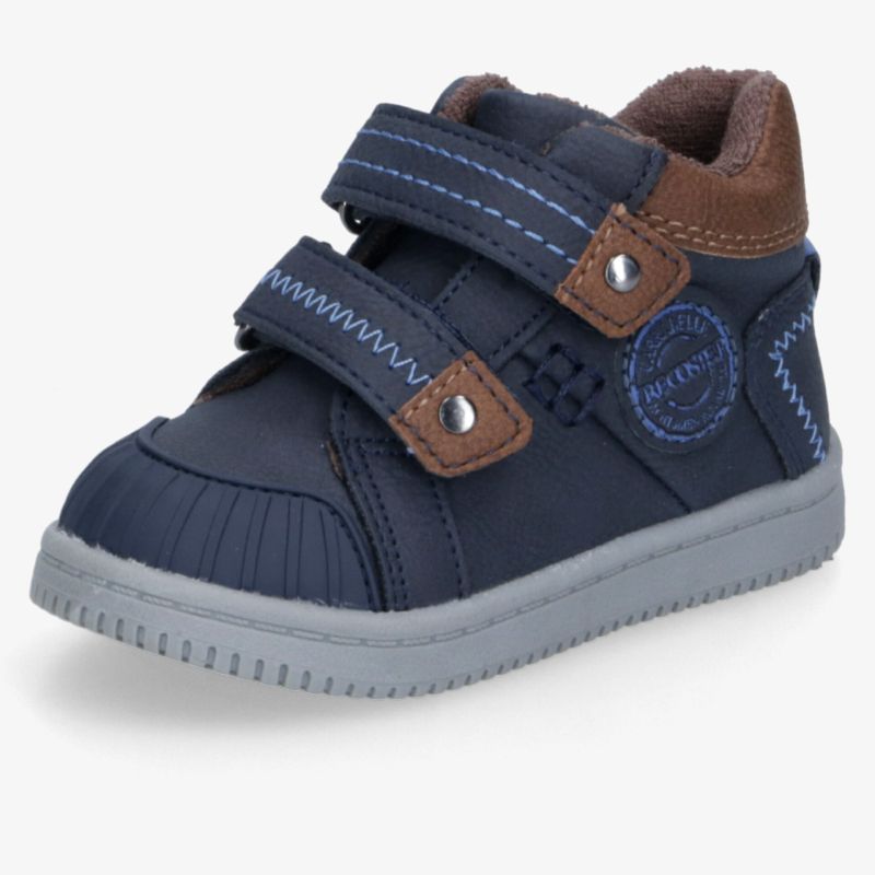 Blauer Kinderschuh mit doppeltem Klettverschluss und rutschfester Sohle für bequemen Halt und einfache Handhabung