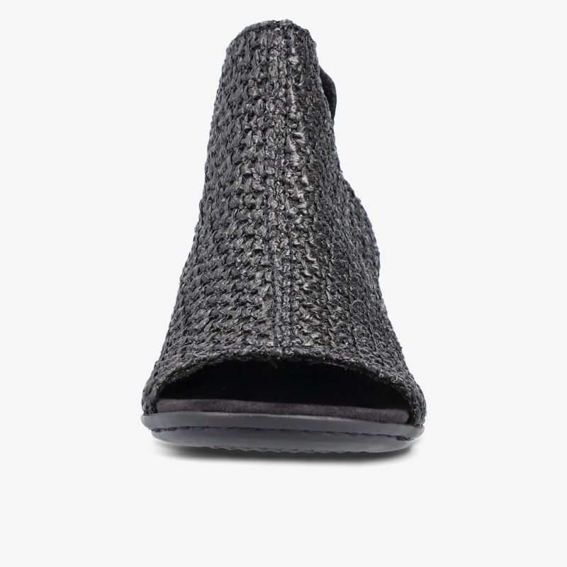 Offener Schuh mit atmungsaktivem gewebtem Material und leichter flexibler Sohle frontal