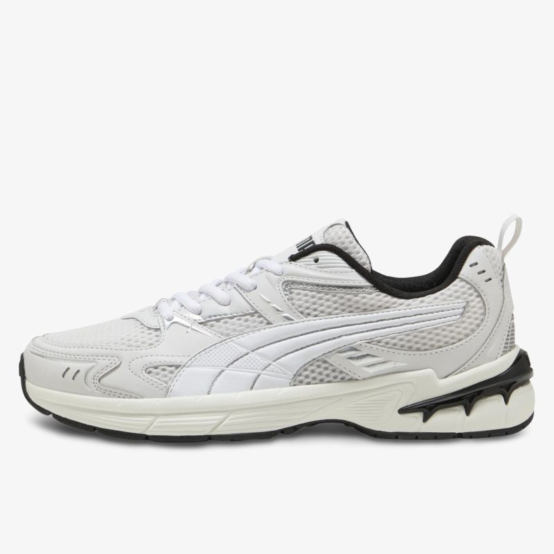 Sportlicher leichter Sneaker in Weiß mit atmungsaktivem Material und bequemer Passform