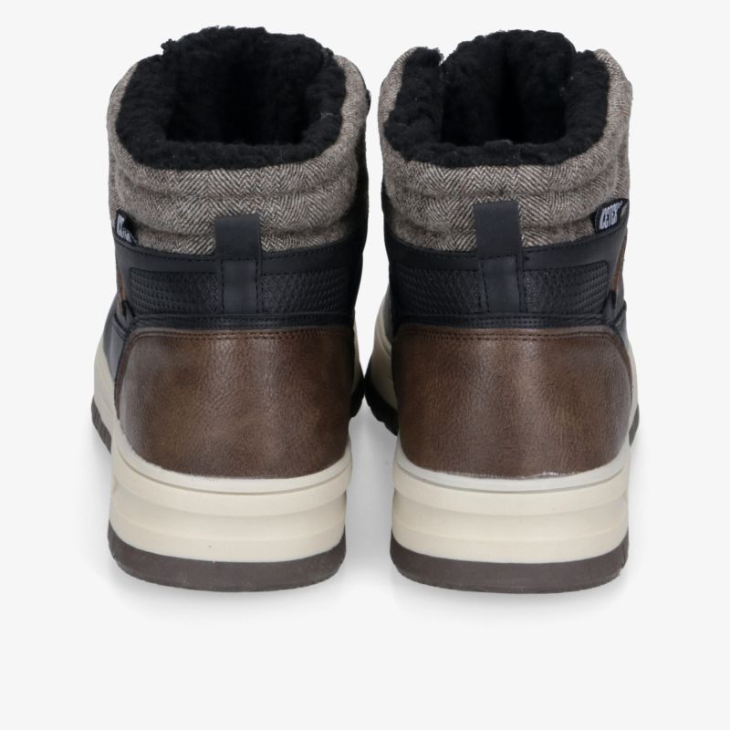Warme und robuste Stiefel mit komfortabler Fütterung und modischem Design, ideal für kalte Tage.