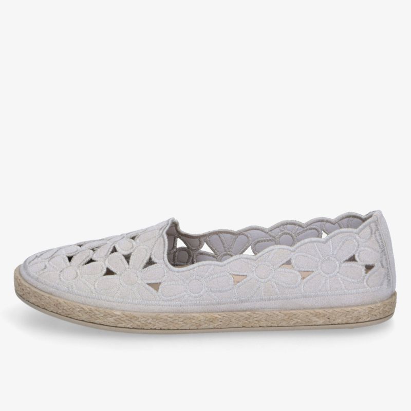 Leichter, stilvoller Schuh mit atmungsaktivem Espadrille-Design und Komfort für den Sommer.