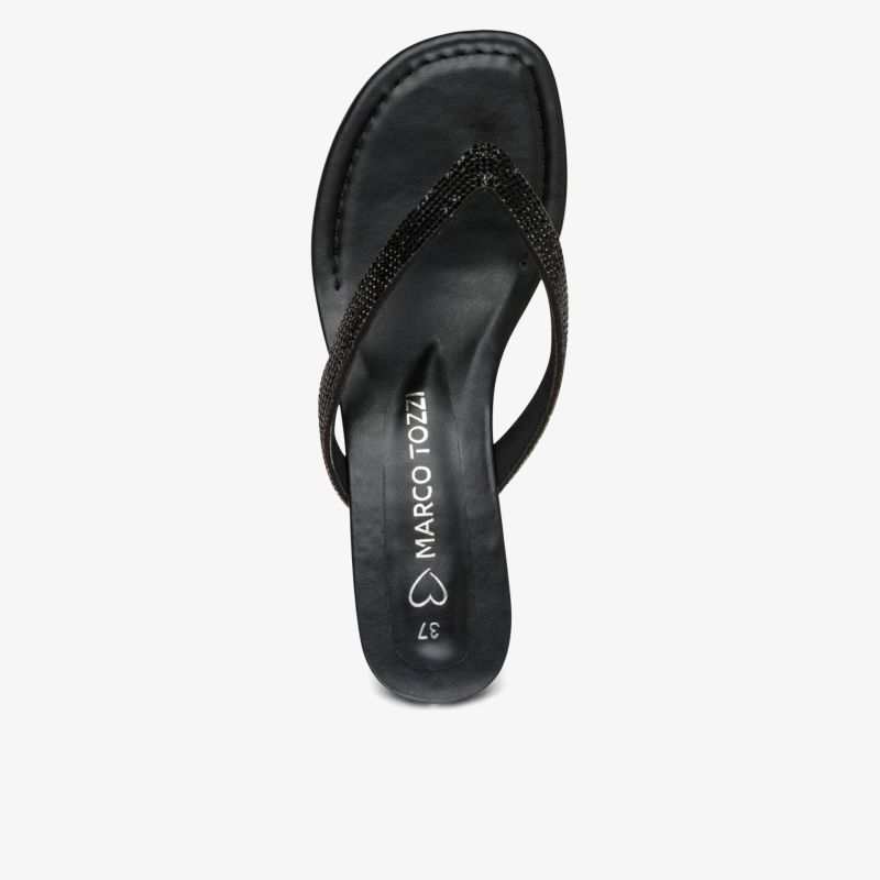 Schwarzer Flipflop mit komfortablem Fußbett und dekorativem Riemen für sommerlichen Komfort