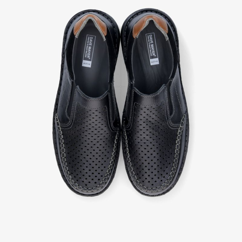 Schwarze, perforierte Lederschuhe als Paar mit hoher Atmungsaktivität und komfortablem Design
