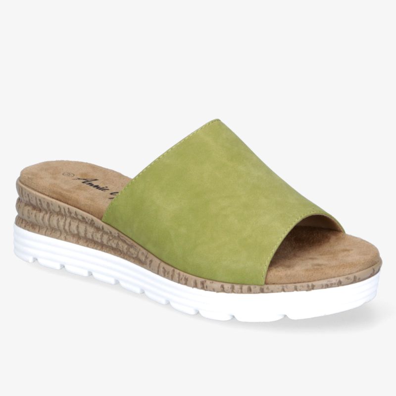 Grüne Plateau-Sandalette mit bequemem Fußbett und modischer, rutschfester Sohle für optimalen Tragekomfort.