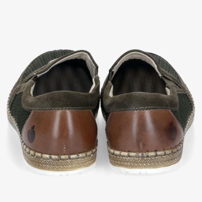 Rückansicht von bequemen Espadrilles mit atmungsaktivem Material und stabiler Gummisohle für sommerlichen Komfort