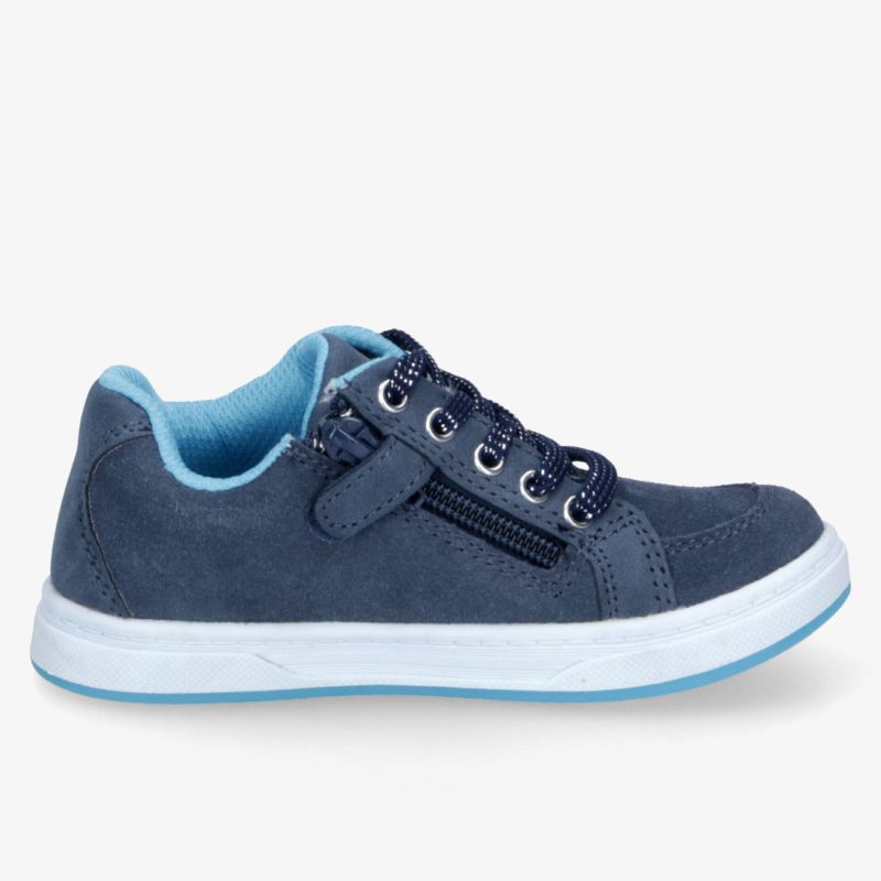 Sportlicher blauer Schuh seitliche Ansicht mit gepolstertem Innenraum und rutschfester Sohle für hohen Tragekomfort