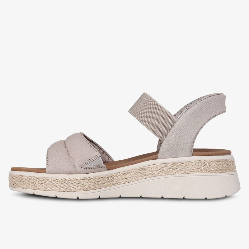 Bequeme Sandale mit elastischen Riemen und rutschfester Sohle, ideal für den Sommer.