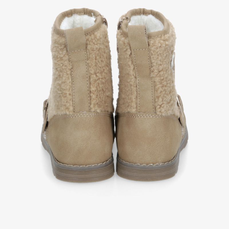 Warme beige Stiefeletten mit weichem Innenfutter und rutschfester Sohle, Rückansicht zeigt robusten Absatz
