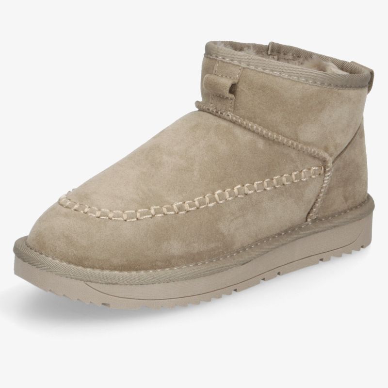 Beiger Winterstiefel mit weicher Innenausstattung und robuster Sohle für hohen Tragekomfort und langlebige Nutzung
