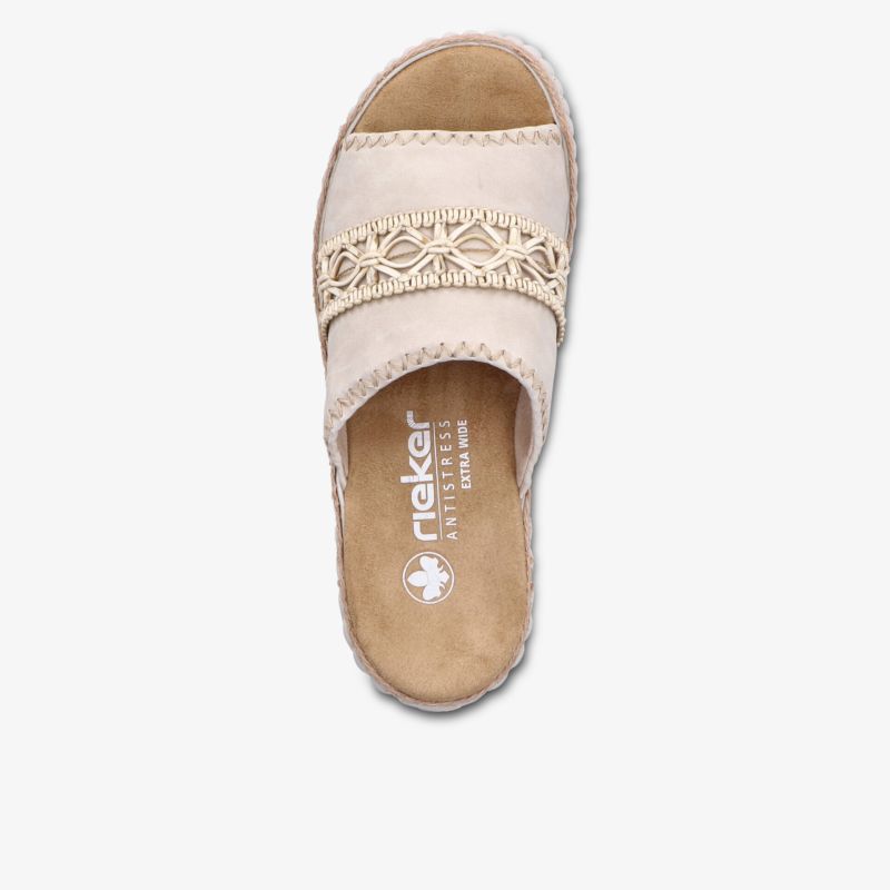 Bequeme Sandale mit floralem Riemchendesign und weichem Fußbett für angenehmen Tragekomfort