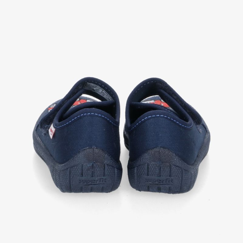 Elegante dunkelblaue Schuhe in zeitlosem Design mit robuster Sohle für vielseitigen Einsatz.