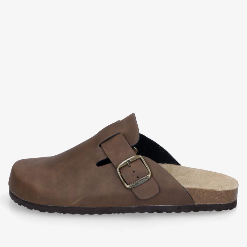 Seitenansicht eines braunen Clogs mit verstellbarem Riemen, bequemer Passform und rutschfester Sohle