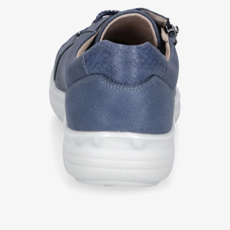 Moderner blauer Sneaker mit bequemer Passform und rutschfester Sohle, ideal für täglichen Komfort.