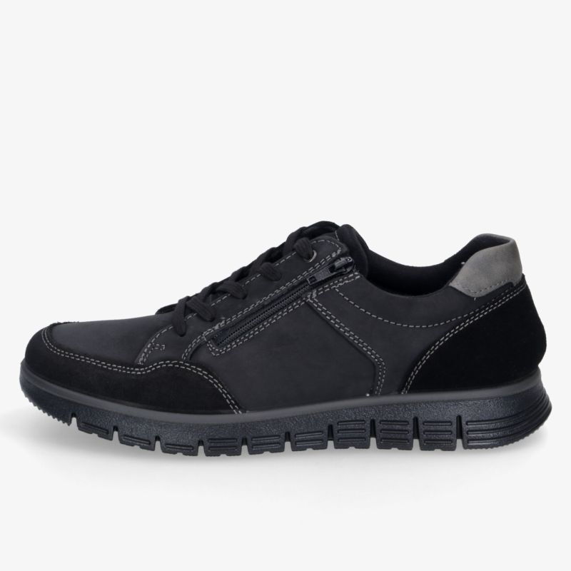 Schwarzer leichter Sneaker seitliche Ansicht mit bequemer Passform und rutschfester flexibler Sohle für optimalen Laufkomfort
