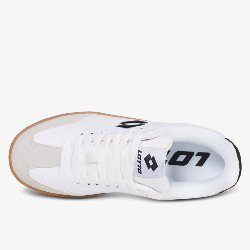 Moderner Sneaker mit rutschfester Sohle in elegantem Design für optimalen Komfort