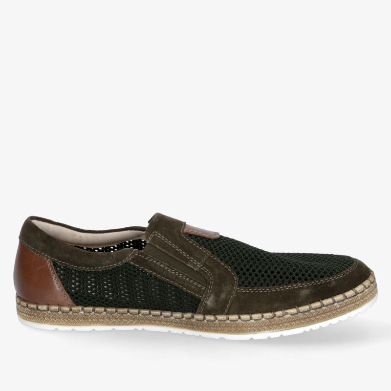 Bequemer Halbschuh in braun und grün mit flexibler Sohle und hochwertiger Verarbeitung, ideal für angenehmen Tragekomfort