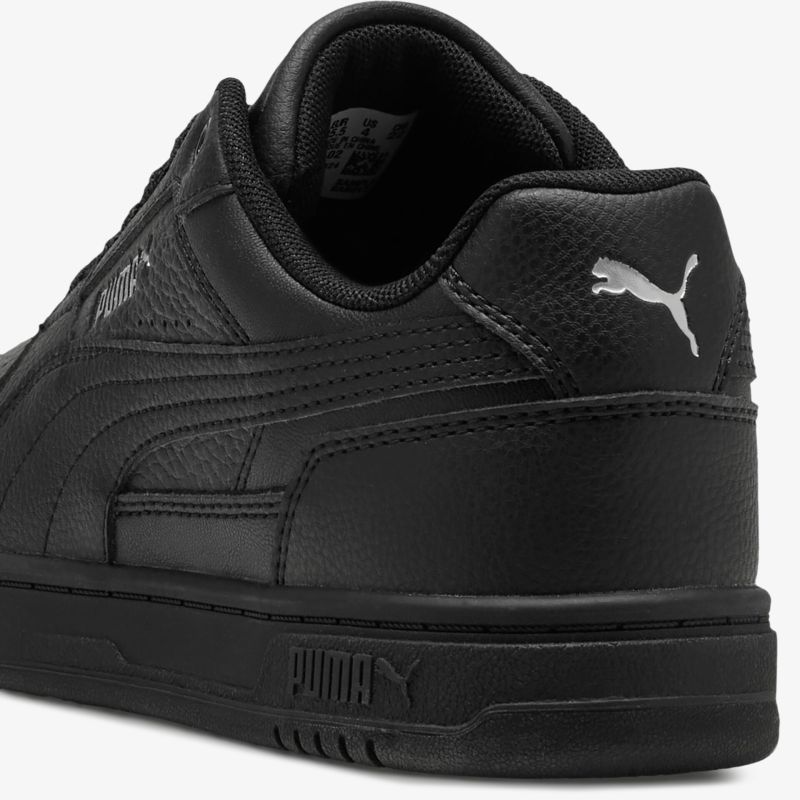 Schwarzer Puma Sneaker aus Leder mit sportlichem, robustem Design und bequemer Passform, Rückansicht