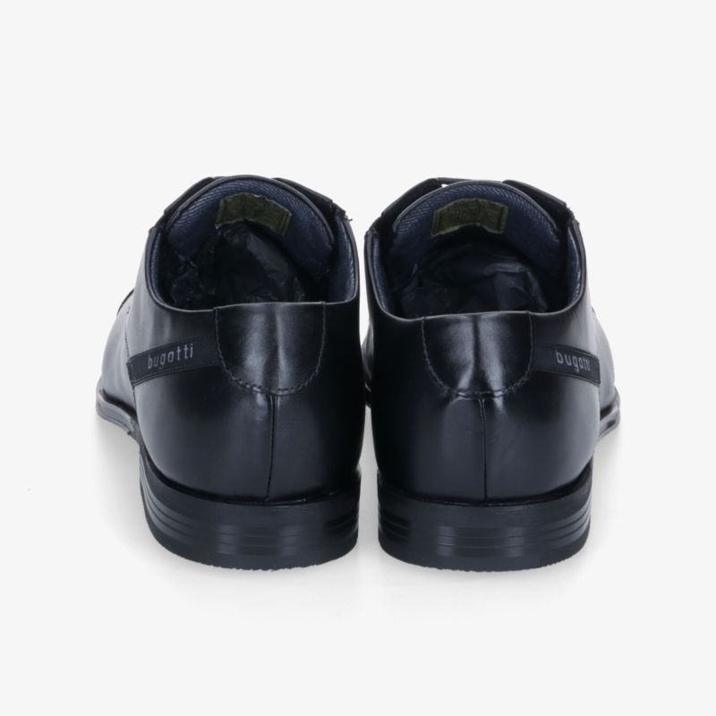 Elegante schwarze Lederschuhe in hochwertiger Verarbeitung mit geschlossener Form und klassischem Design, Rückansicht