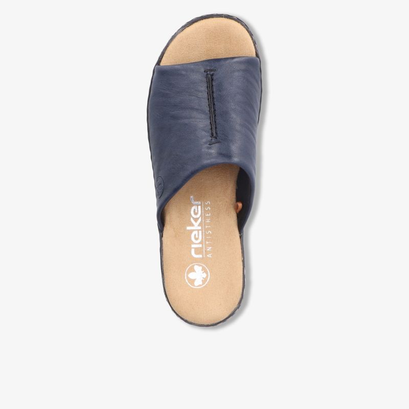 Bequeme und weiche Slipper in elegantem Design, perfekt für vielseitigen Einsatz
