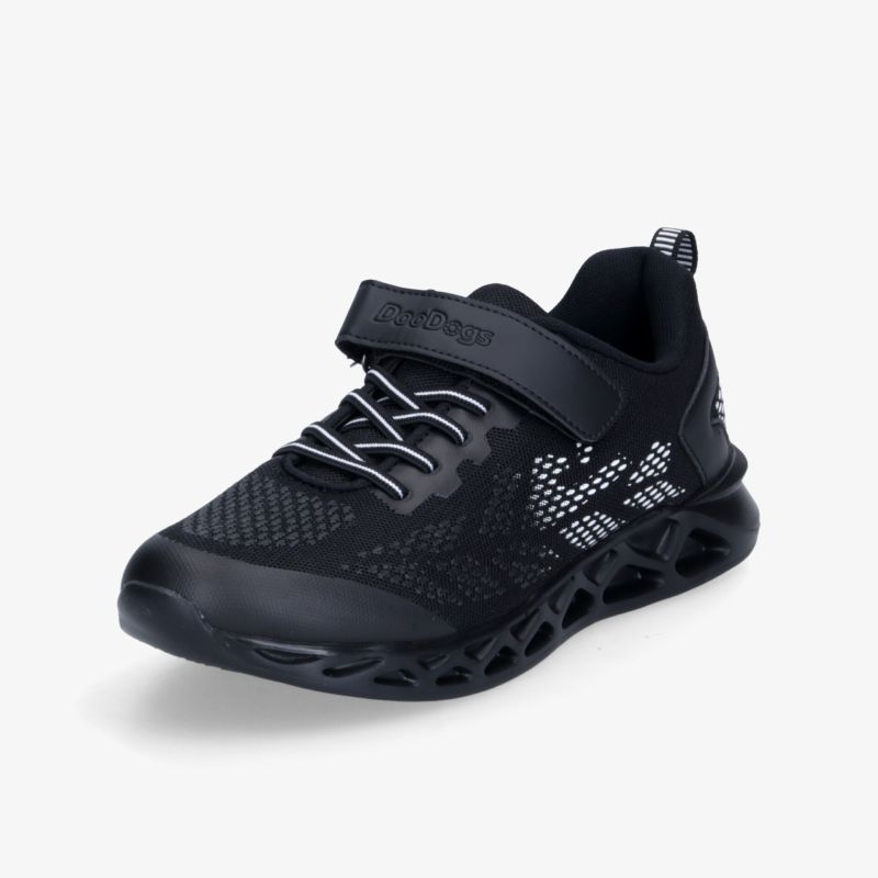 Moderner sportlicher Schuh mit atmungsaktivem Material, elastischer Schnürung und praktischer Klettverschluss für komfortablen Sitz