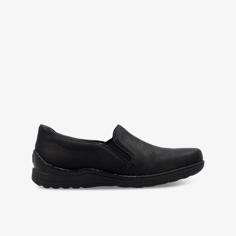 Schwarzer Slip-On Schuh seitliche Ansicht mit flexiblem Material und rutschfester Sohle für hohen Tragekomfort