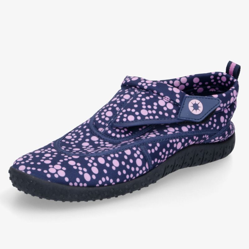 Bequemer Schuh mit flexiblem Material und praktischem Klettverschluss für optimalen Tragekomfort und sicheren Halt