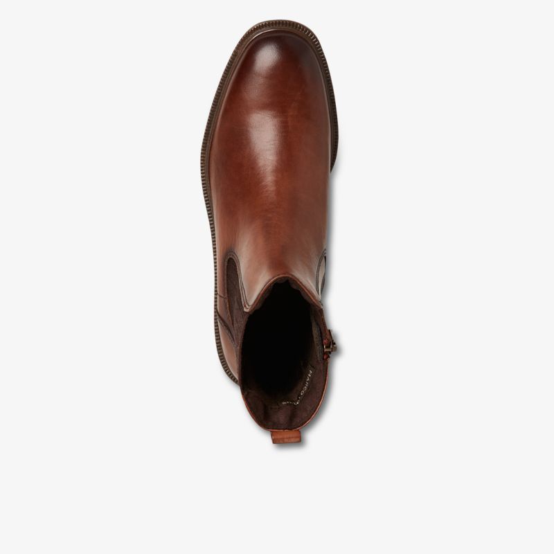 Eleganter brauner Stiefel aus Glattleder mit elastischen Einsätzen für hohen Tragekomfort und klassische Optik.