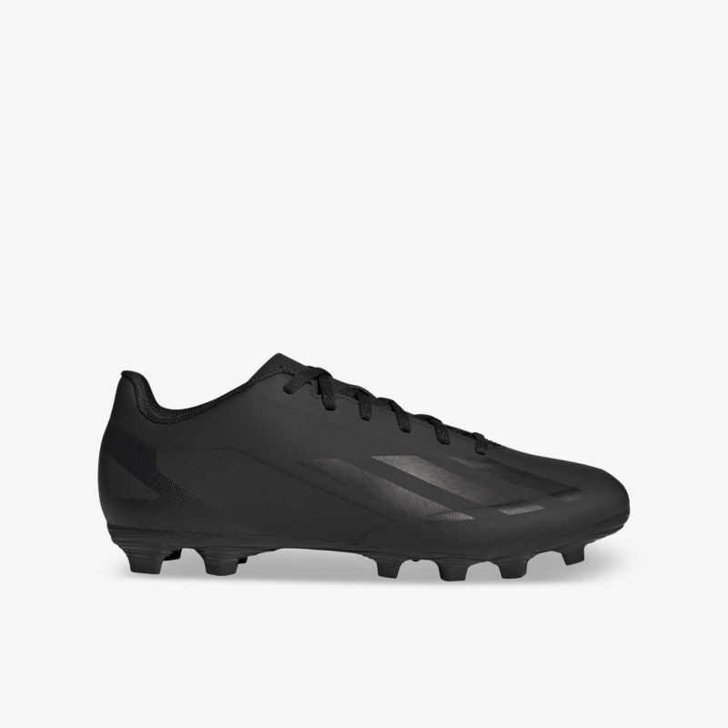 Leichte schwarze Fußballschuhe mit hervorragender Griffigkeit für optimale Leistung auf dem Spielfeld.