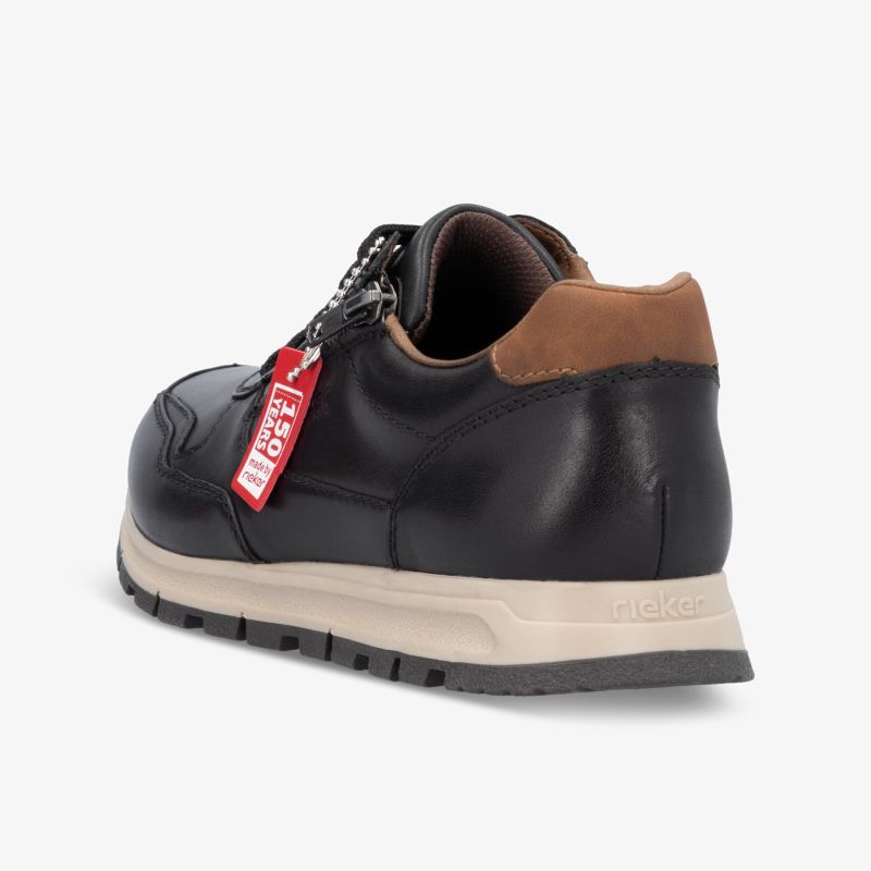 Robuster schwarzer Schuh mit gepolstertem Fersenbereich und rutschfester Sohle, ideal für vielseitigen Gebrauch