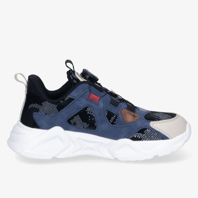 Moderner leichter Sportschuh mit atmungsaktivem, robustem Obermaterial und rutschfester Sohle für optimalen Tragekomfort