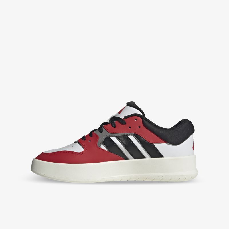 Sportlicher Sneaker in Rot, Schwarz und Weiß mit flexibler Sohle und bequemer Passform, moderne Optik