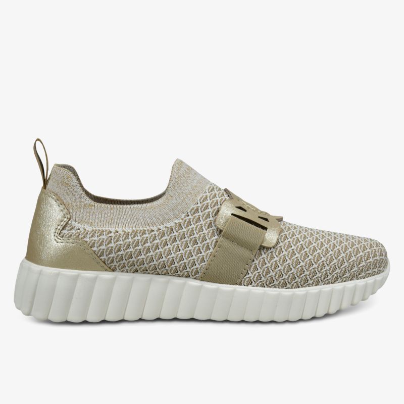 Moderner Sneaker mit flexiblem, rutschfestem Design und atmungsaktivem Obermaterial für maximalen Komfort.