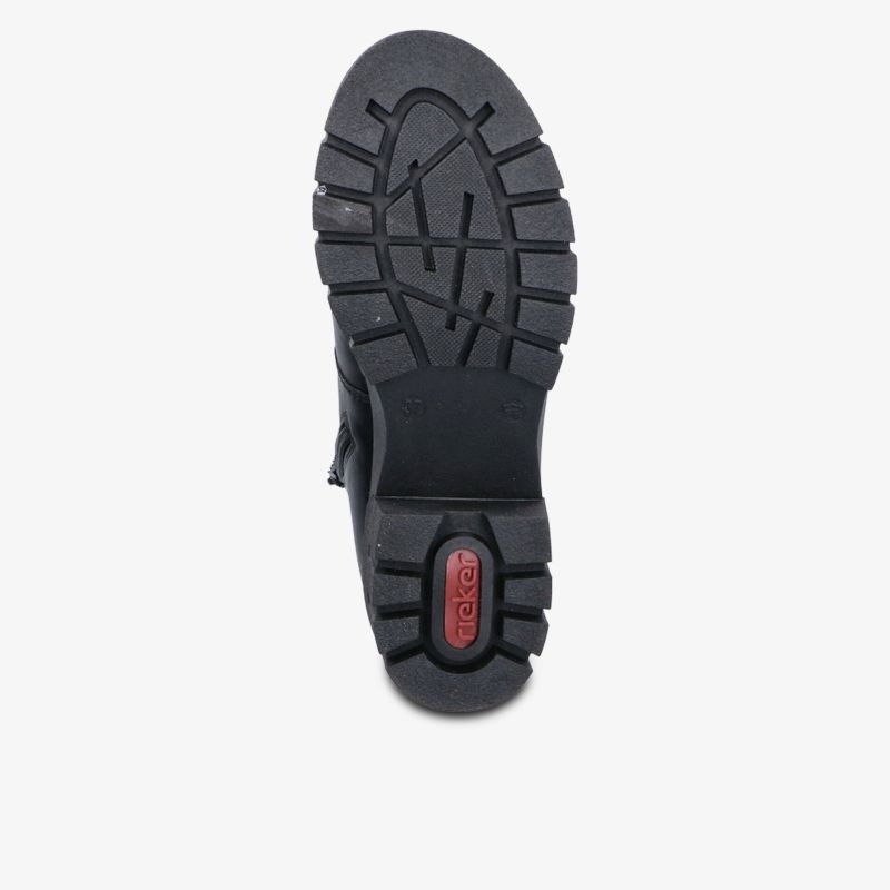 robuste rutschfeste Schuhsohle mit tiefem Profil für sicheren Halt und lange Lebensdauer