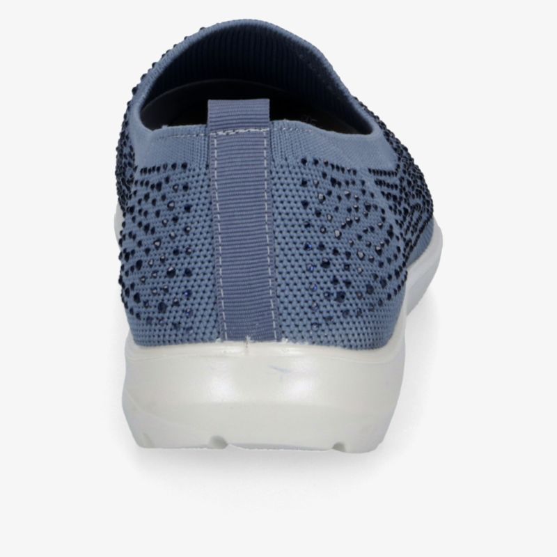 Bequemer und stylischer Schuh mit elastischem Obermaterial und leichter Sohle in moderner Optik.