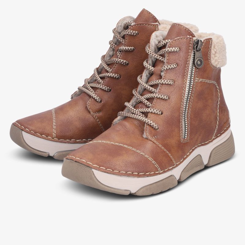 Sportlicher Winterstiefel in Braun mit warmem Innenfutter, Reißverschluss und profilierter rutschfester Sohle