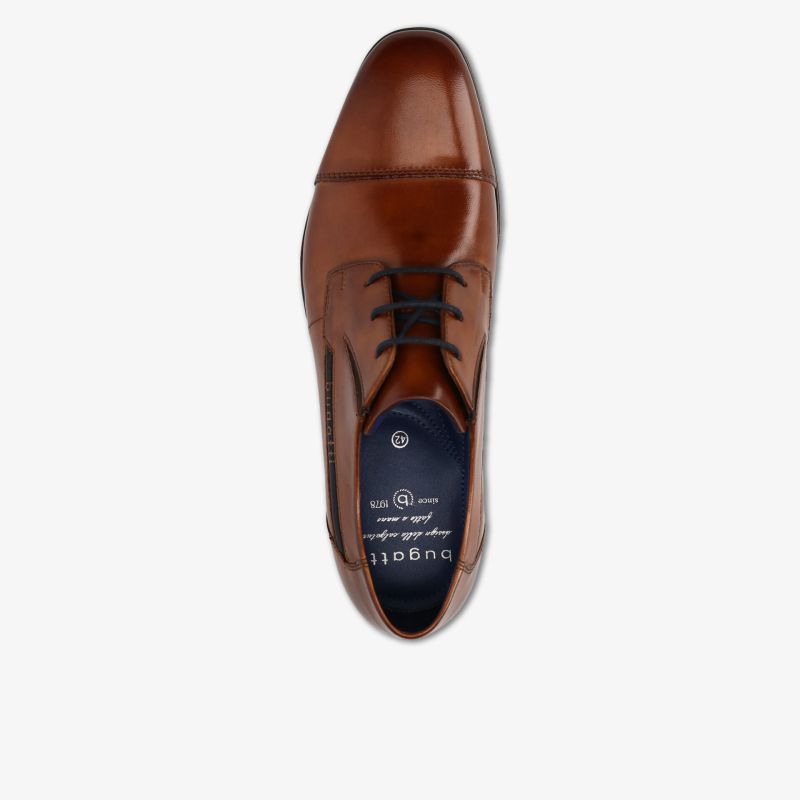 Eleganter brauner Lederschuh mit hochwertiger Verarbeitung und klassischer Schnürung, komfortabel und stilvoll