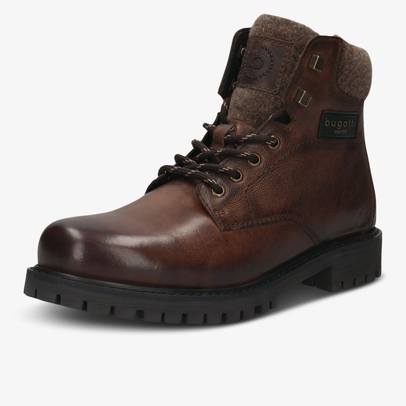 Robuster Lederschnürstiefel mit rutschfester Sohle und komfortablem Tragekomfort, ideal für kalte Tage