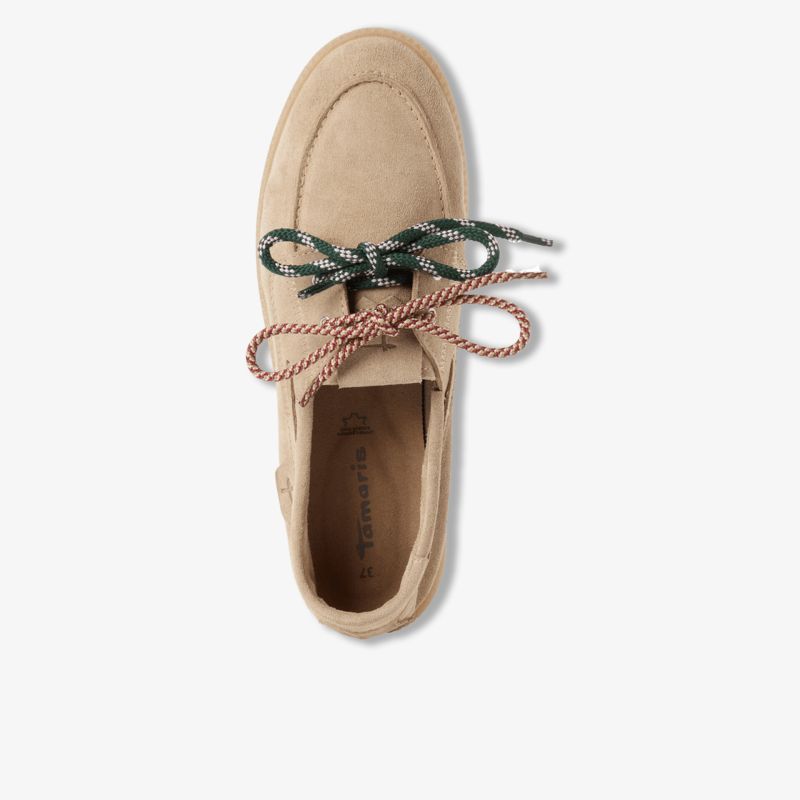 Bequemer Schnürschuh mit robustem Material und rutschfester Sohle in stilvollem Design, Draufsicht