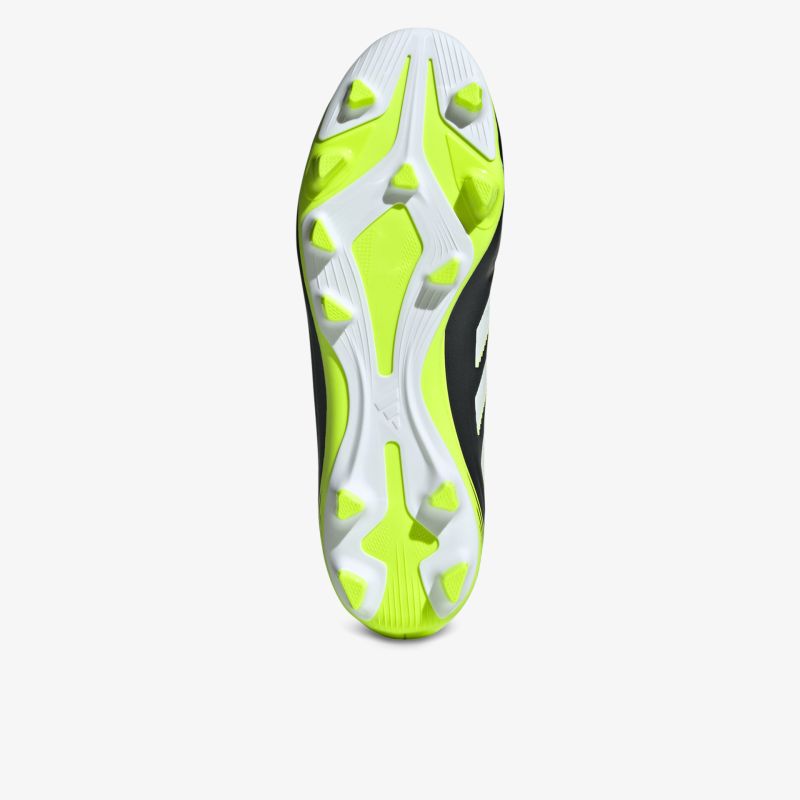 Innovative Fußballschuhsohle mit rutschfestem Profil für optimalen Halt und stabile Leistung auf dem Spielfeld