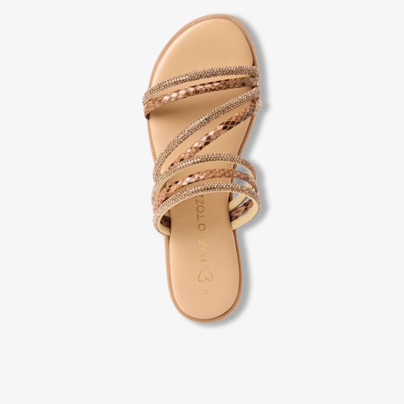Bequeme modische Sandale mit geflochtenen Riemen, ideal für Freizeit und warme Tage