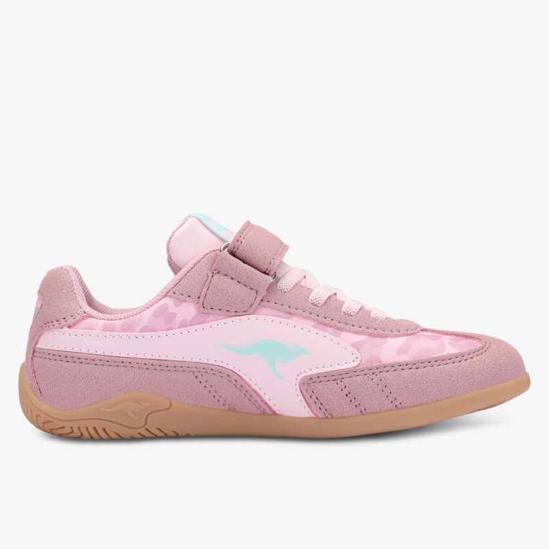 Seitliche Ansicht eines flexiblen, leichten Sneakers mit bequemer Passform und rutschfester Gummisohle