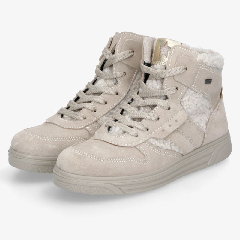 Beige hochgeschnittene Sneakers mit warmer Fütterung und rutschfester Sohle, ideal für modische Looks.