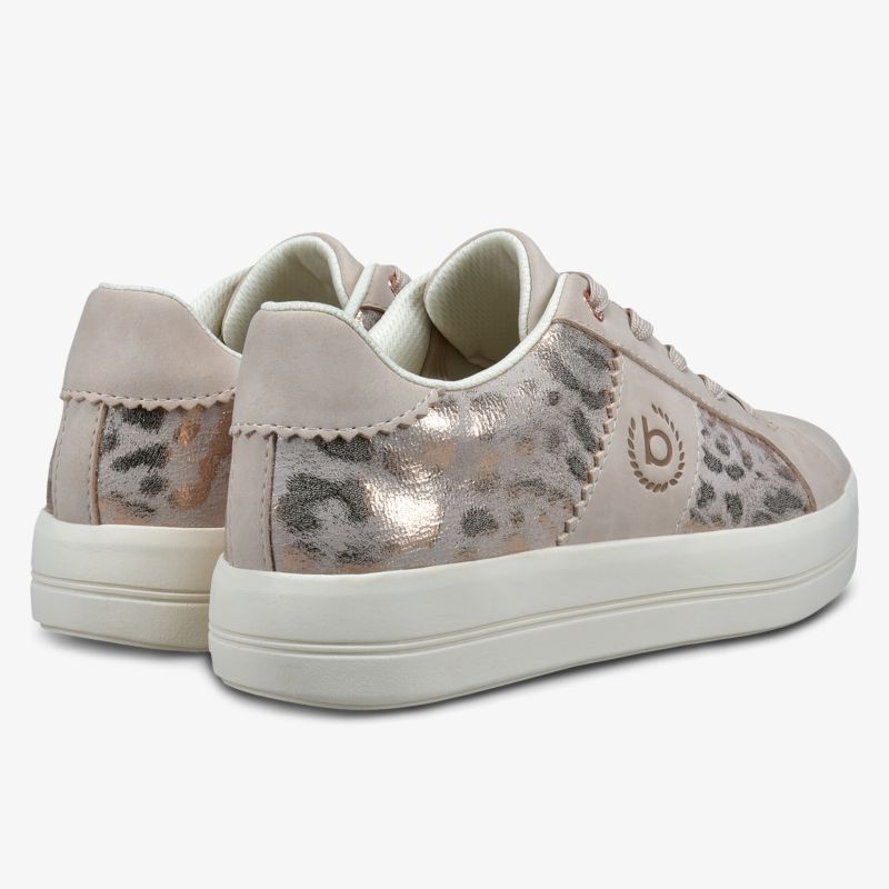 Elegante Sneakers mit Leopardenmuster und glänzenden Akzenten für stilvolles Auftreten.