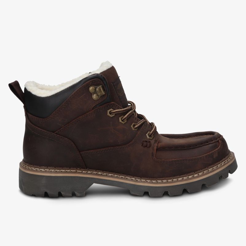 robuster brauner Lederhalbschuh mit warmer Innenfütterung und profilierter Sohle für sicheren Halt im Winter